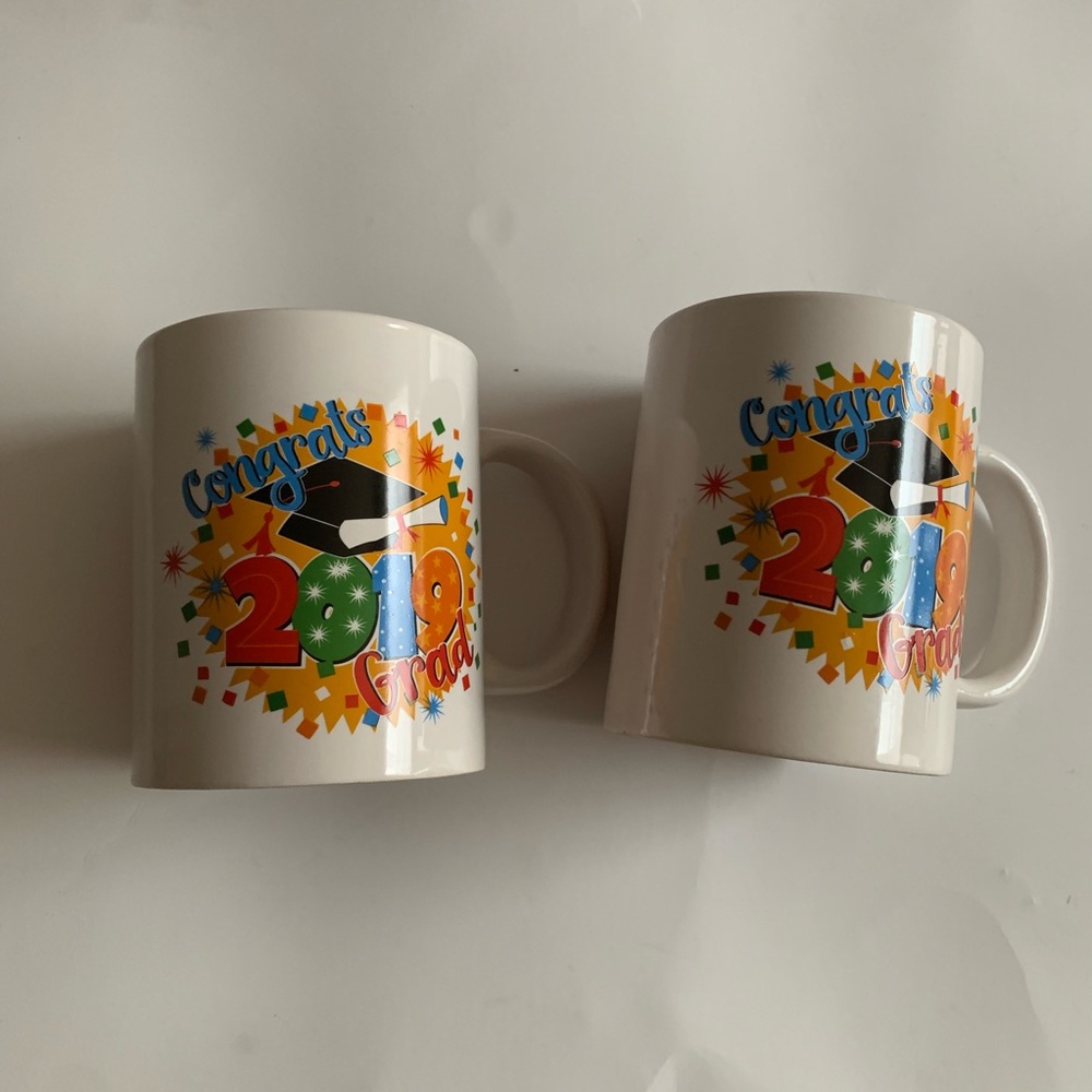 A set of 2019 Graduation cups mugs. New